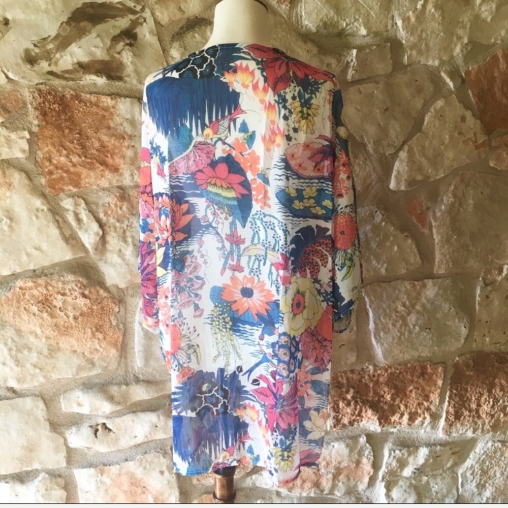 Back in Stock!! Passionflower Floral Kimono - Picture 8 of 8